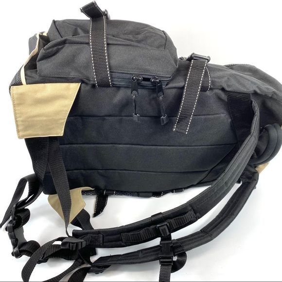 Ripzone Top Loading Lg Backpack - tan & black NWOT - Picture 5 of 14